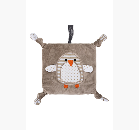 fashy_penguin_pia_1752549909-082b636c2292a8083012bd739467dccf.jpg