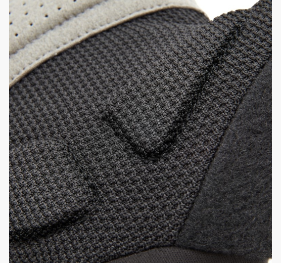 reebok_14513_black_2_1748651277-cb9becd78b128bb47b527c7a8340be1b.jpg